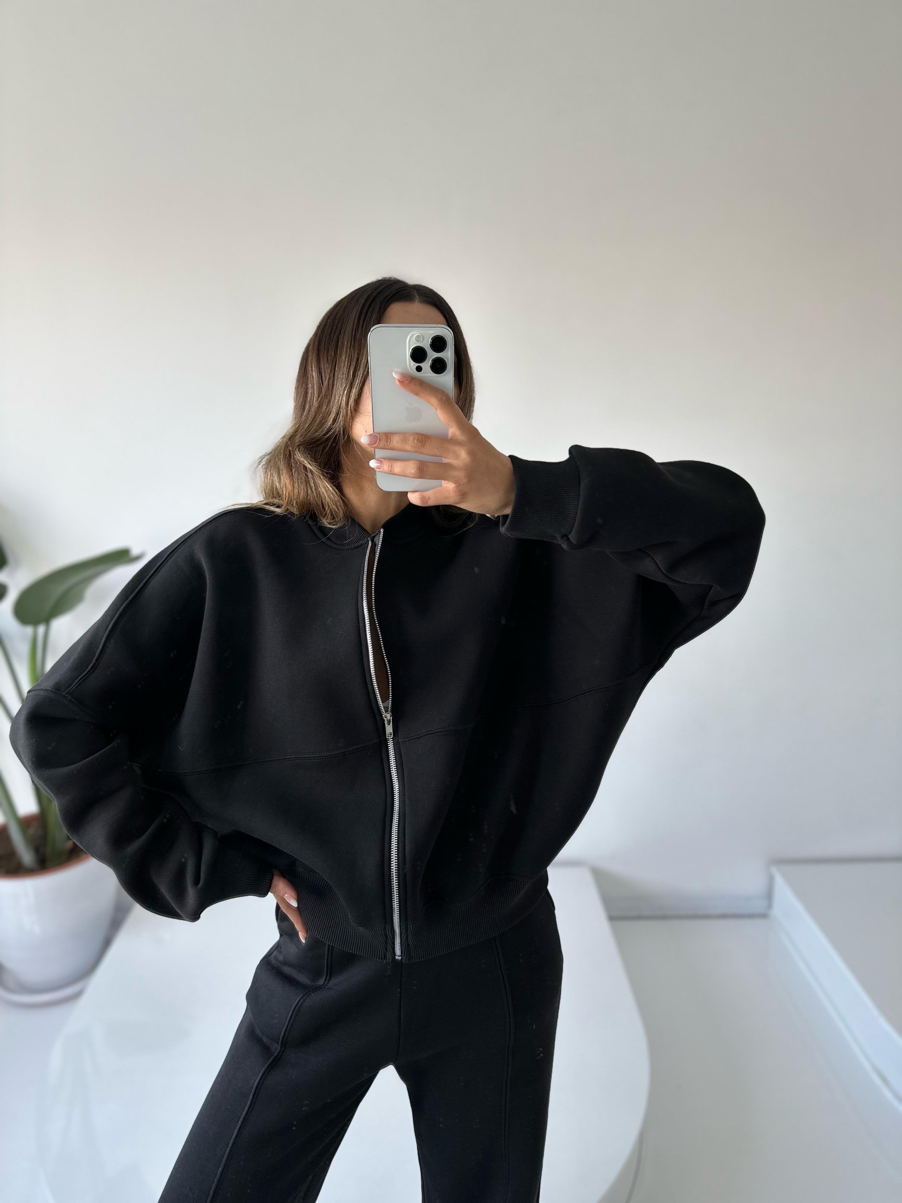 “KADIN Oversize 3 İplik Şardonlu Eşofman Takımı – Fermuarlı Sweat & Geniş Paça Alt – Siyah”